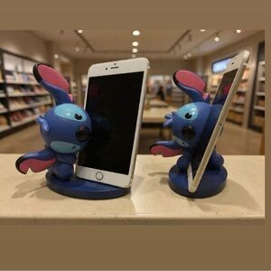 DISNEY STITCH  MXYZ PHONE HOLDER STAND
